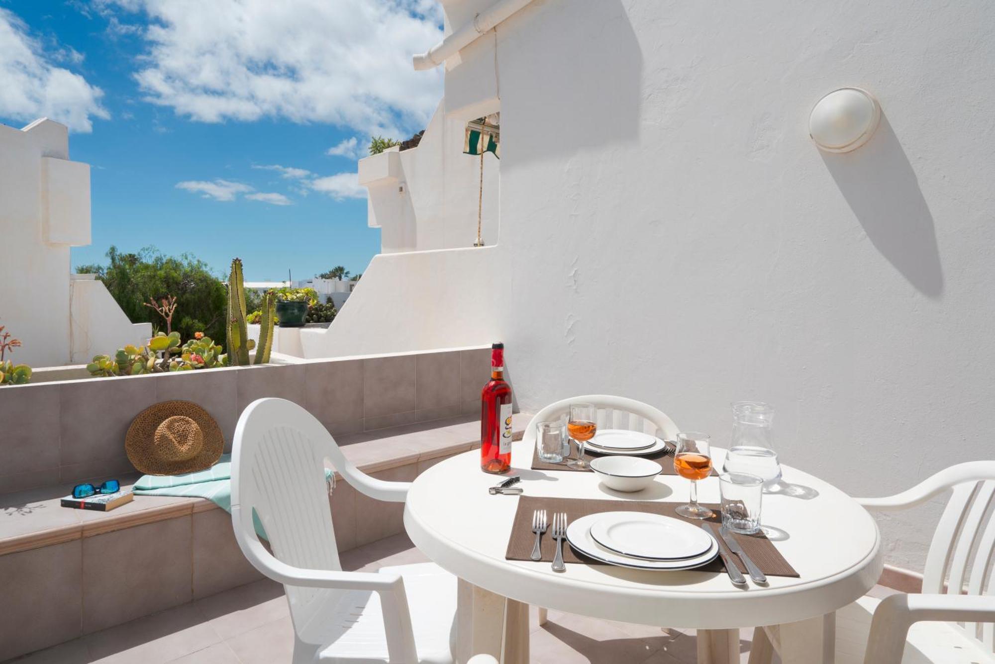 Апартаменты Lanzahost Casa Del Sol 1 Коста-Тегисе Экстерьер фото